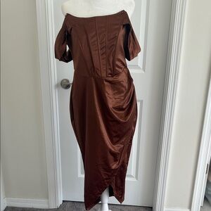 Elegant Off-Shoulder Brown Dress